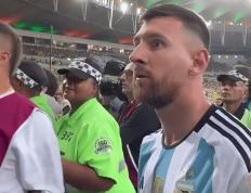 世界杯足球预选赛大爆冷！冠军热门轰然倒下，阿根廷神级纪录诞生，前无古人