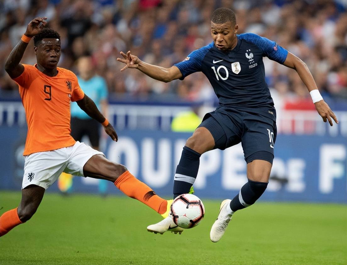 欧洲杯预选赛预选赛荷兰对阵法国直播：Yo米认为法国队纸面实力优势明显