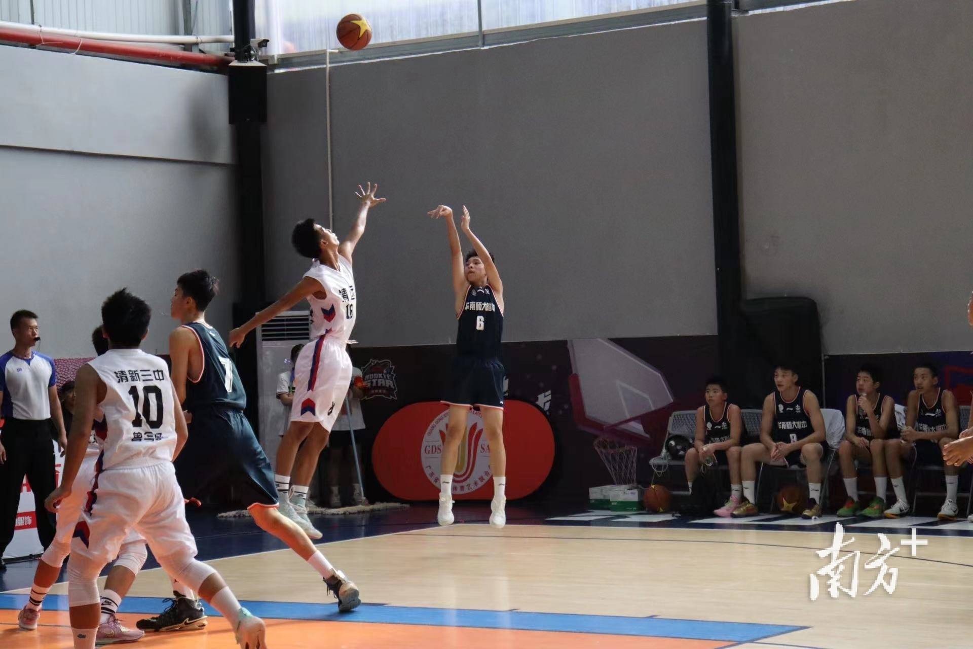 广东省中学生篮球锦标赛（初中组）开打，谁是最强篮球校队？